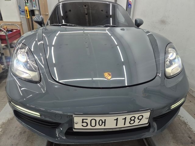 Porsche 718 2017 — inspection photo 1
