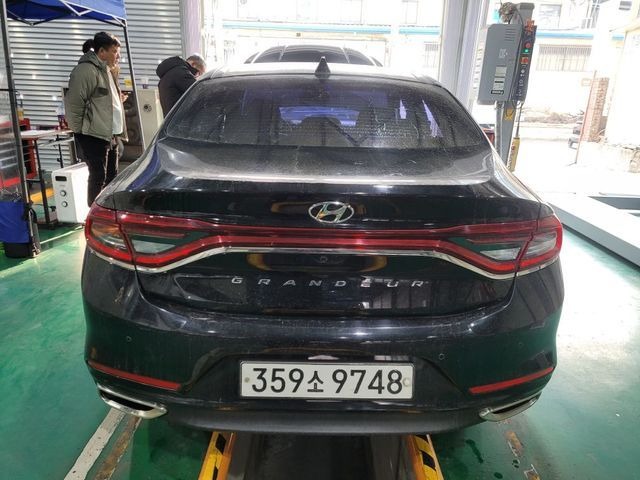 Hyundai Grandeur 2018 — inspection photo 2