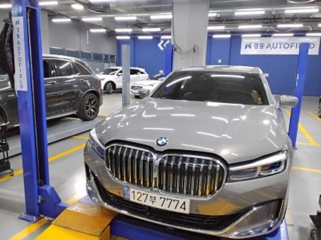 BMW 7-Series 2021 — inspection photo 1