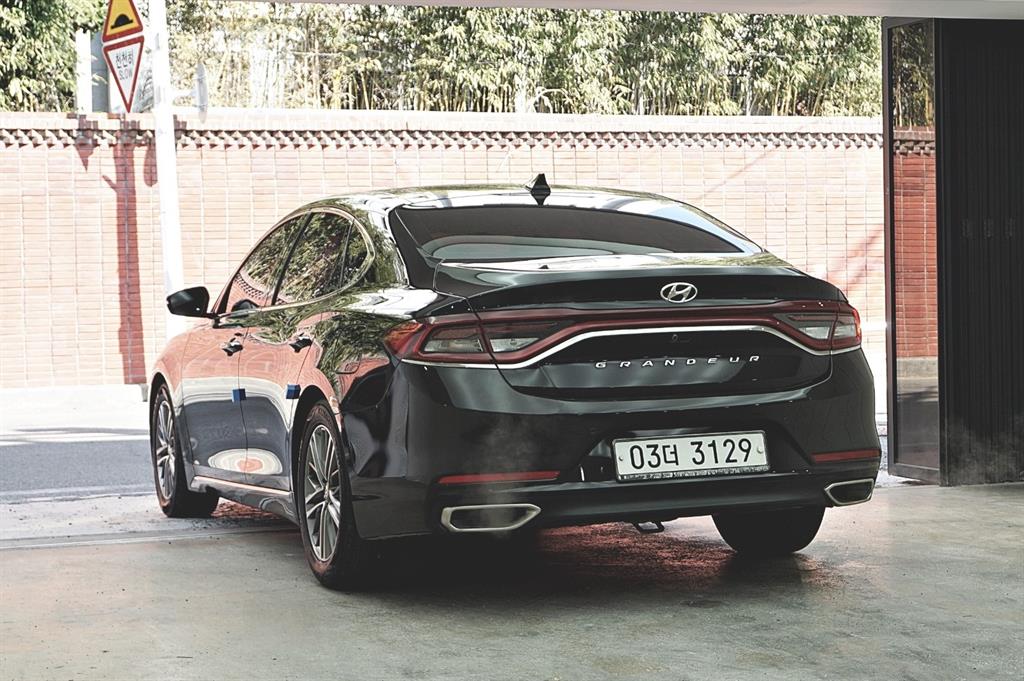 Hyundai Grandeur 2018 — inspection photo 2