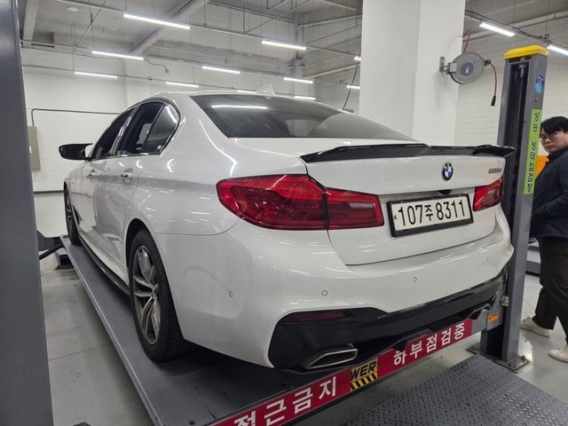 BMW 5-Series 2017 — inspection photo 2