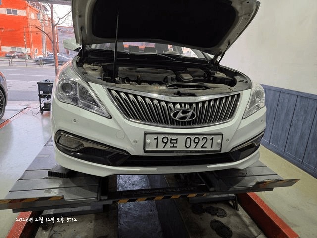 Hyundai Grandeur 2016 — inspection photo 1