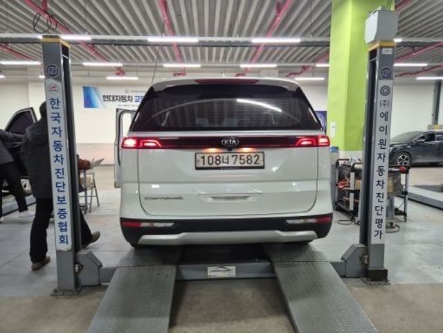 Kia Canival 2021 — inspection photo 2