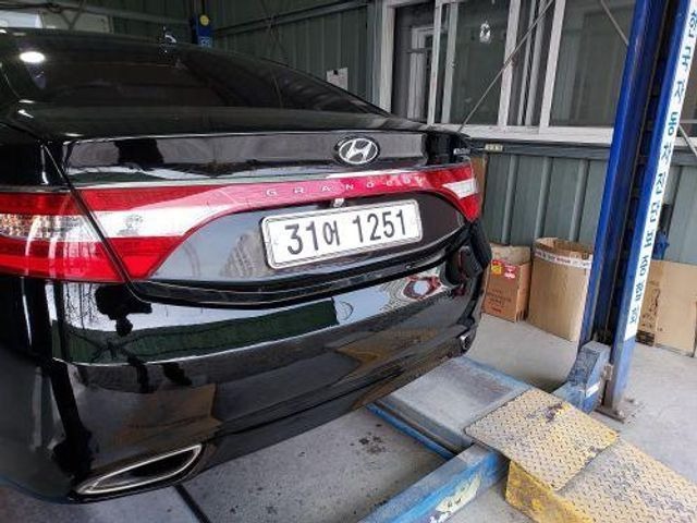 Hyundai Grandeur 2011 — inspection photo 2