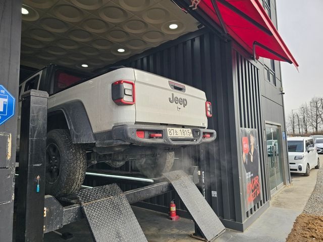 Jeep Gladiator 2021 — inspection photo 2