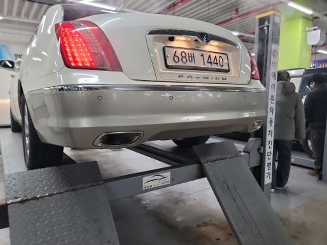 Kia OPIRUS 2010 — inspection photo 2
