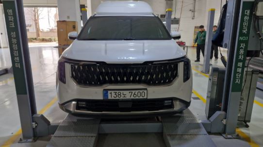 Kia Canival 2025 — inspection photo 1
