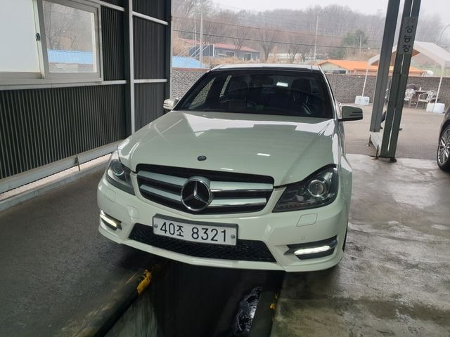 Mercedes-Benz C-Class 2012 — inspection photo 1