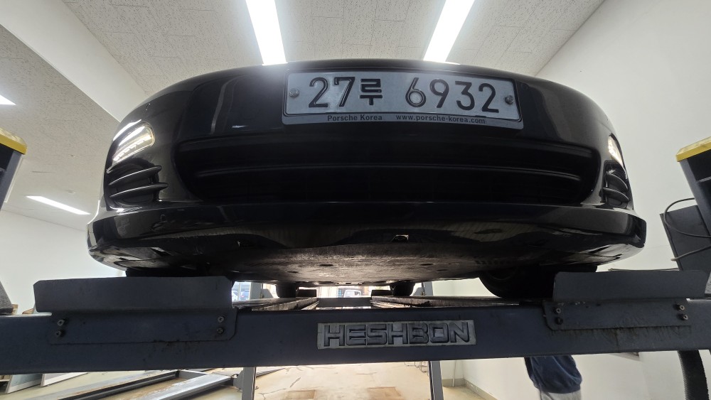 Porsche Panamera 2011 — inspection photo 1