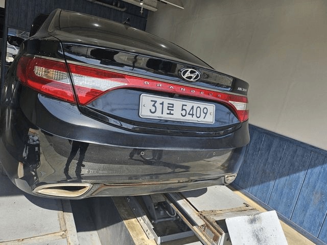 Hyundai Grandeur 2012 — inspection photo 2