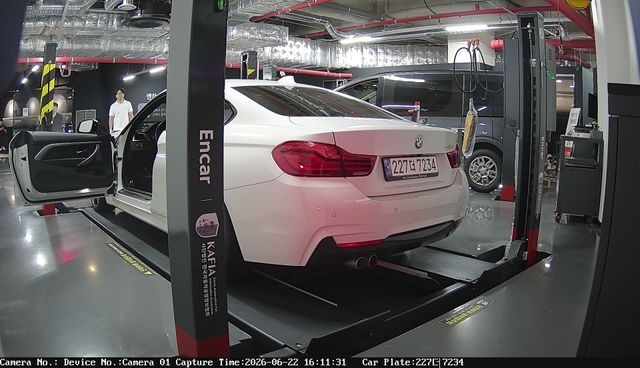 BMW 4-Series 2018 — inspection photo 2