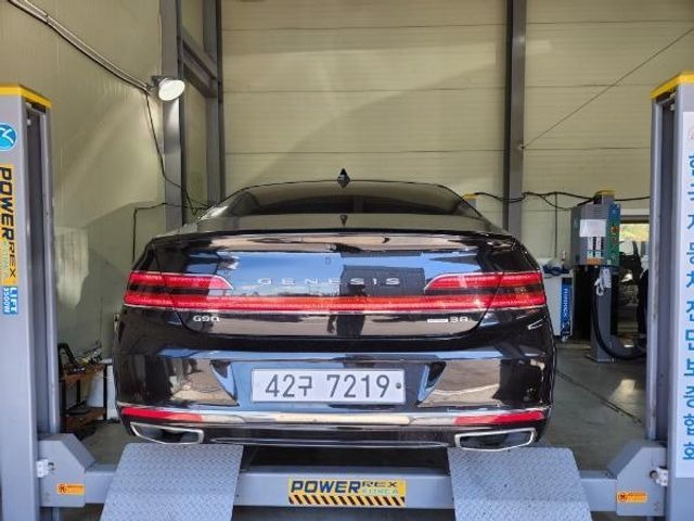 Genesis G90 2019 — inspection photo 2