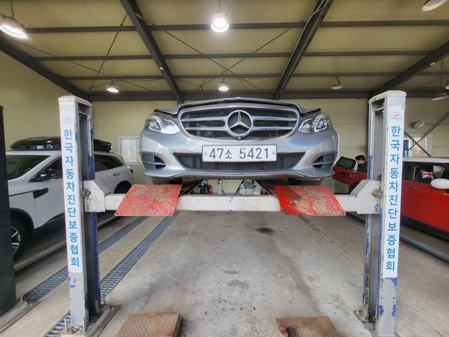 Mercedes-Benz E-Class 2015 — inspection photo 1
