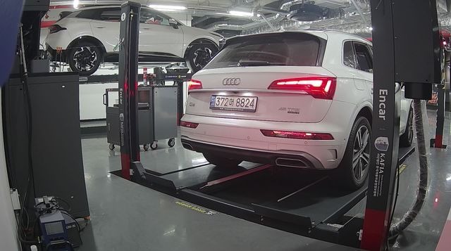 Audi Q5 2021 — inspection photo 2