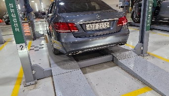 Mercedes-Benz E-Class 2015 — inspection photo 2