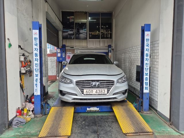 Hyundai Grandeur 2017 — inspection photo 1