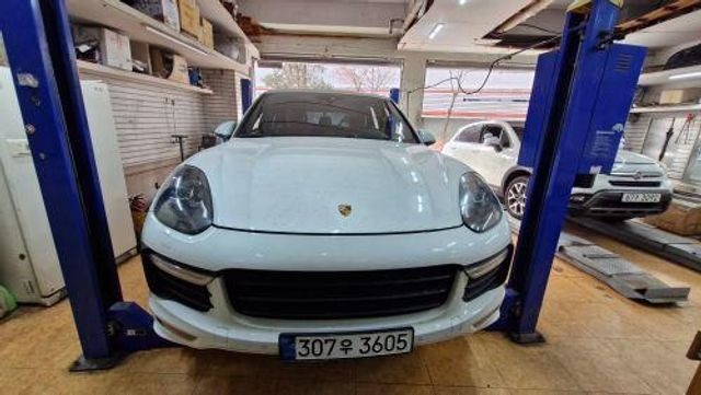 Porsche Cayenne 2016 — inspection photo 1