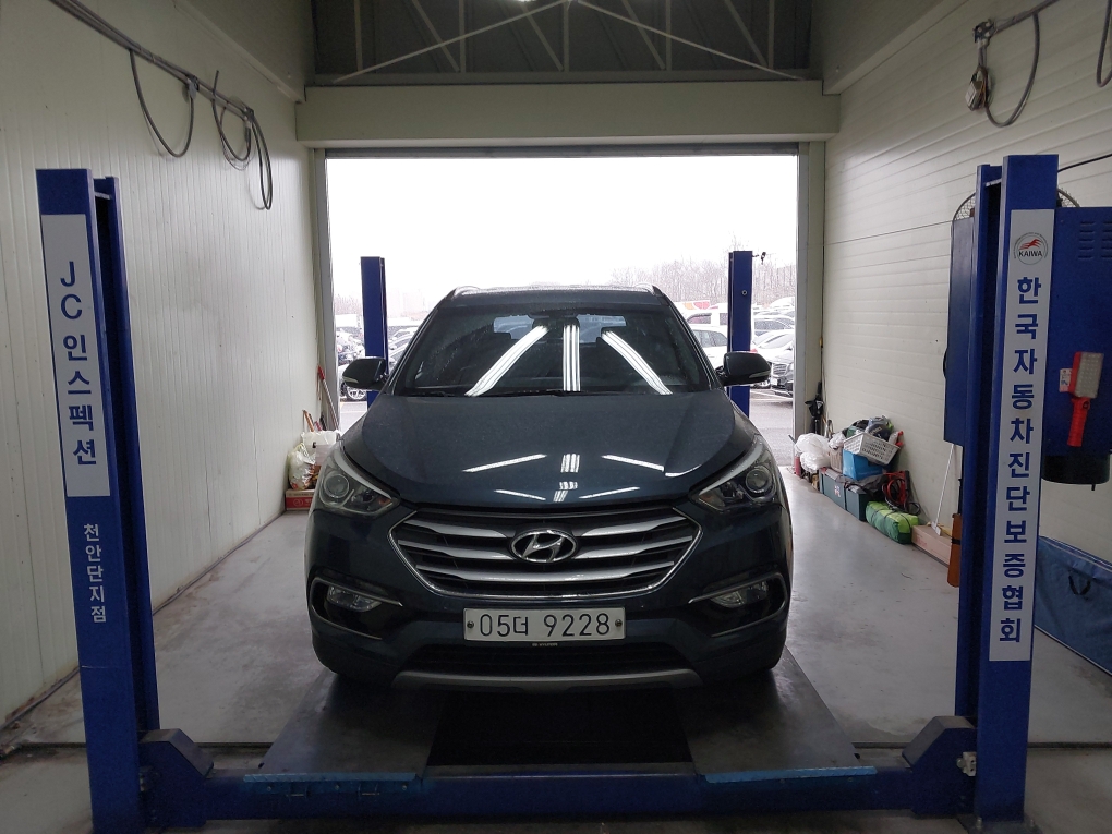 Hyundai Santafe 2018 — inspection photo 1