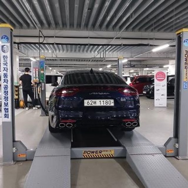 Kia Stinger 2019 — inspection photo 2