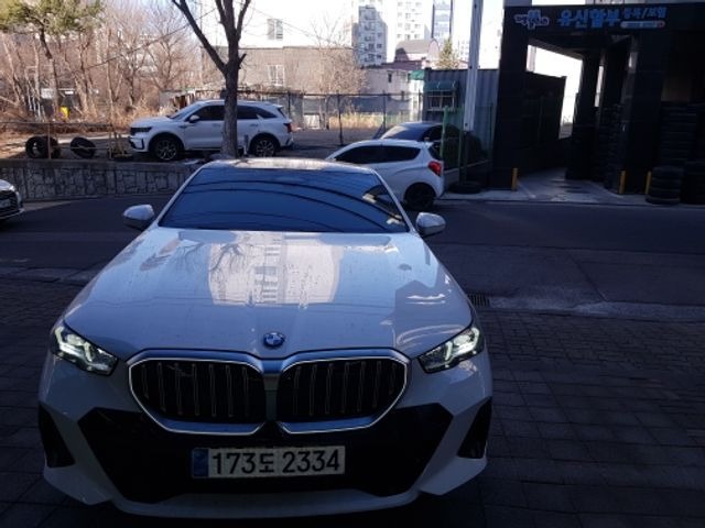 BMW 5-Series 2025 — inspection photo 1