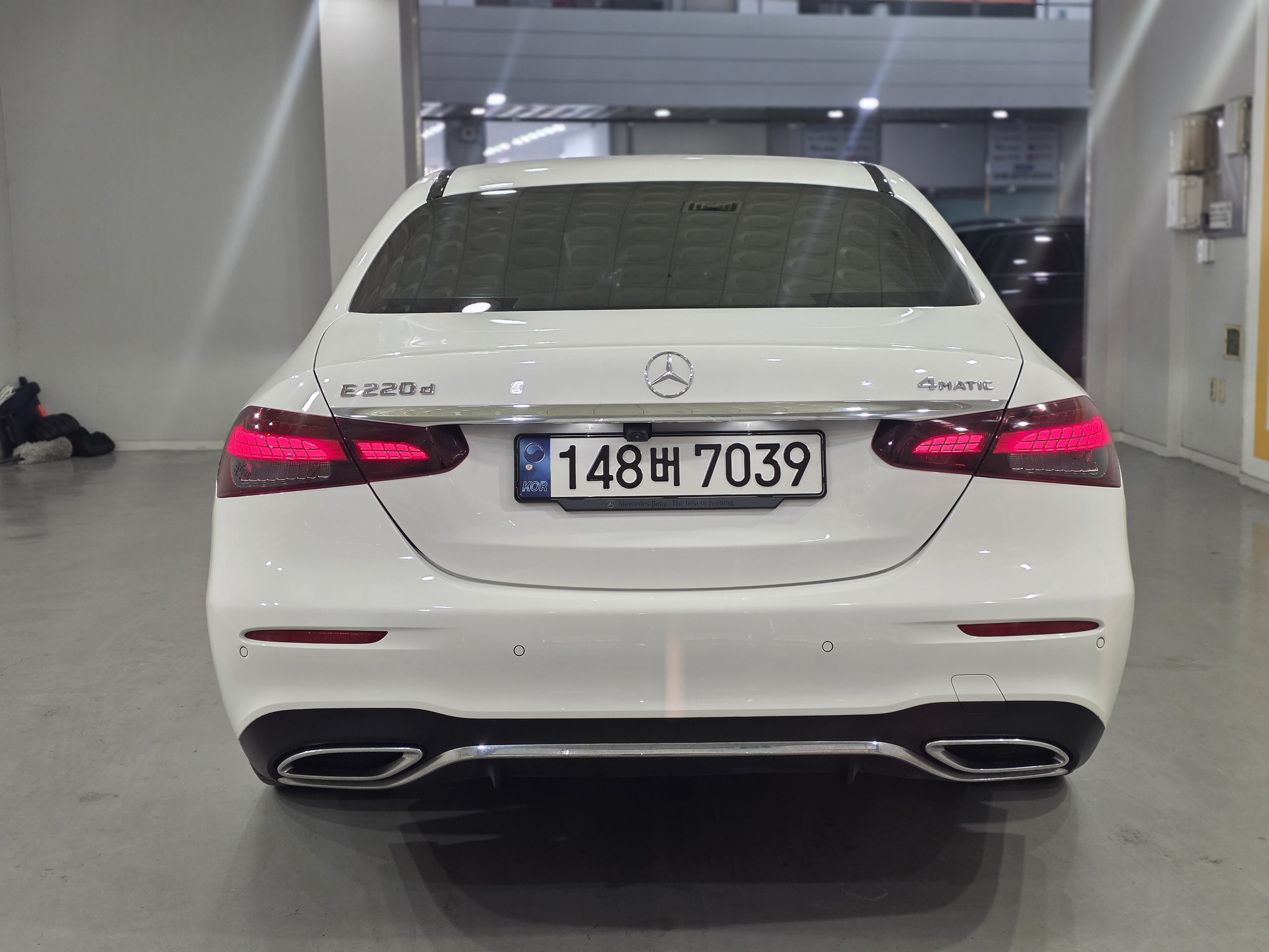 Mercedes-Benz E-Class 2022 — inspection photo 2
