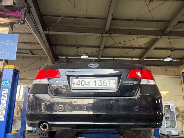 Subaru Legacy 2011 — inspection photo 2