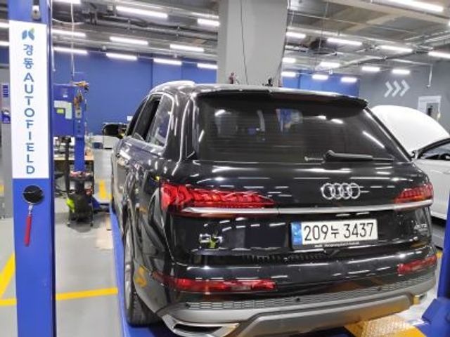 Audi Q7 2021 — inspection photo 2