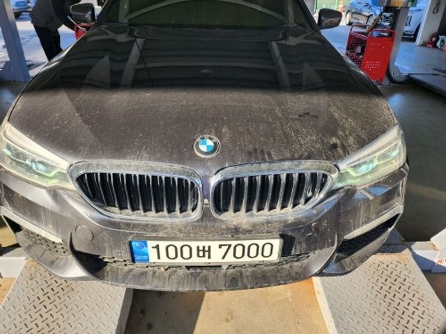 BMW 5-Series 2018 — inspection photo 1