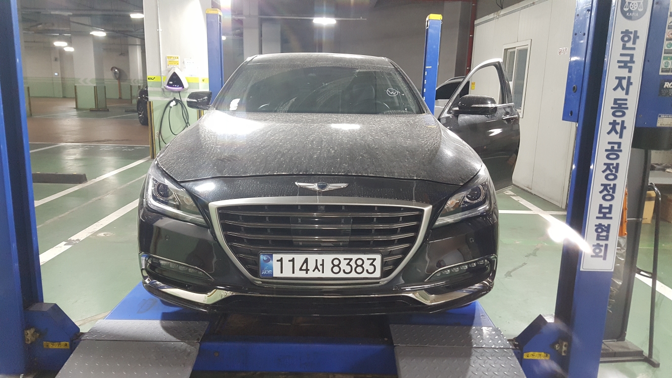 Genesis G80 2018 — inspection photo 1