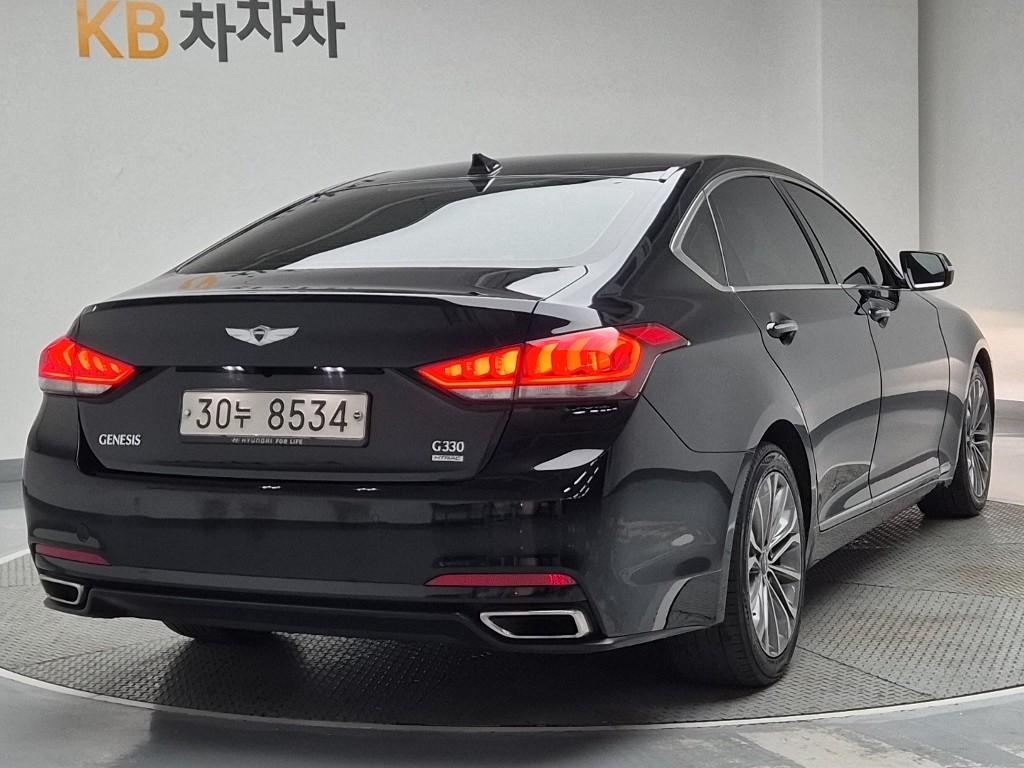Hyundai Genesis 2015 — inspection photo 2