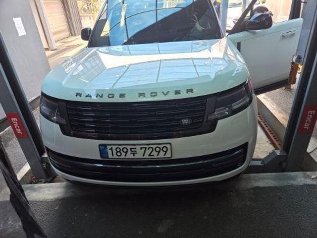 Land Rover Range Rover 2025 — inspection photo 1
