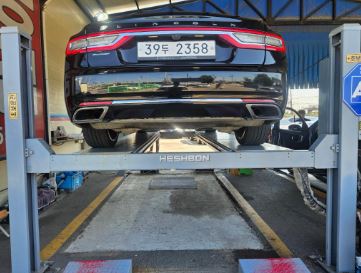 Lincoln Continental 2017 — inspection photo 2