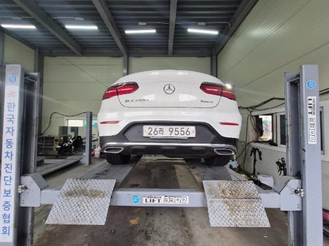 Mercedes-Benz GLC-Class 2018 — inspection photo 2