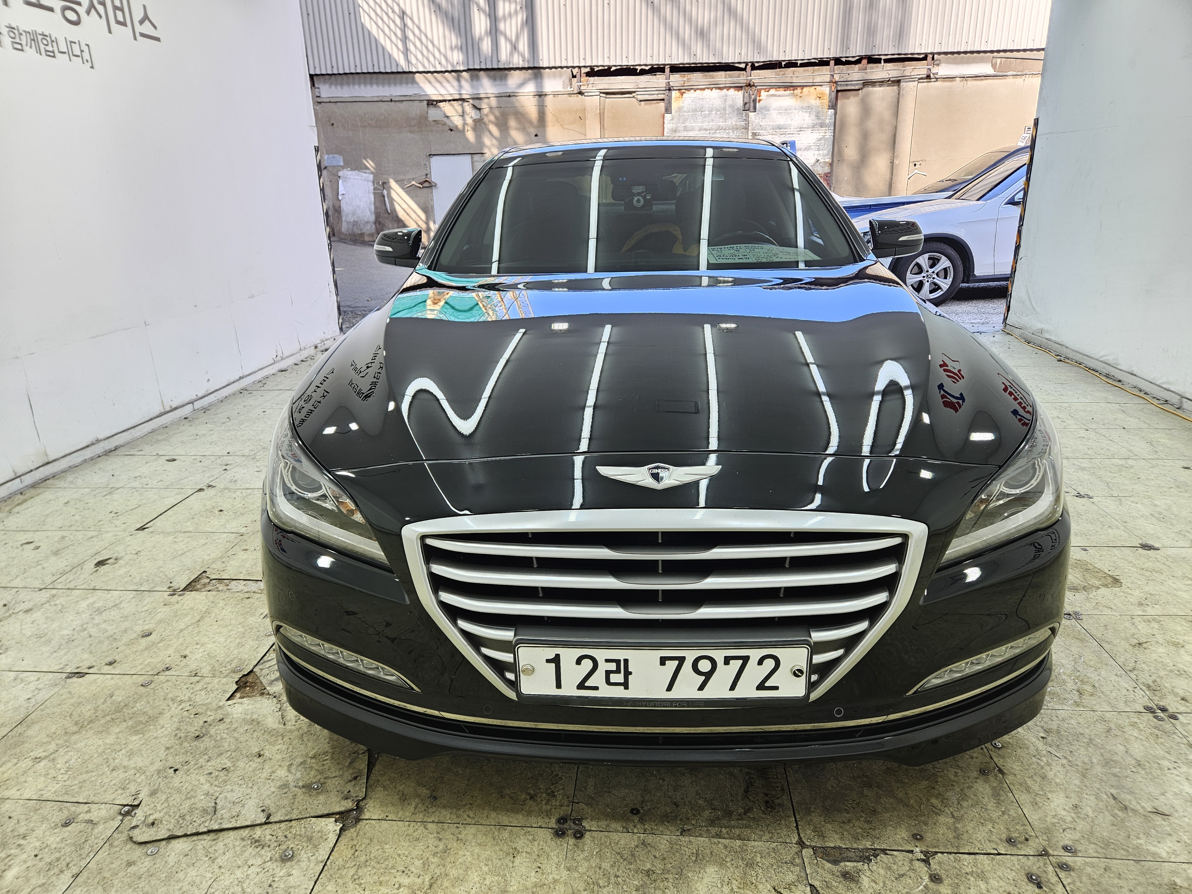 Hyundai Genesis 2015 — inspection photo 1