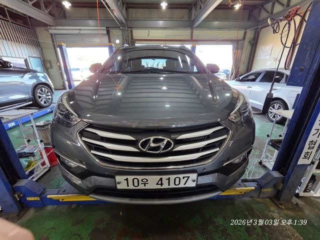 Hyundai Santafe 2018 — inspection photo 1