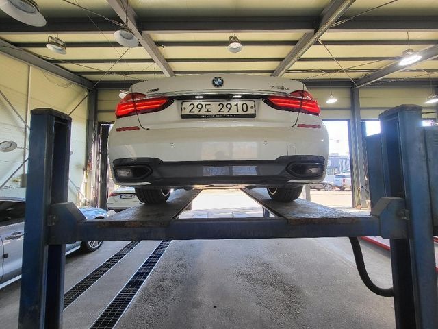 BMW 7-Series 2018 — inspection photo 2
