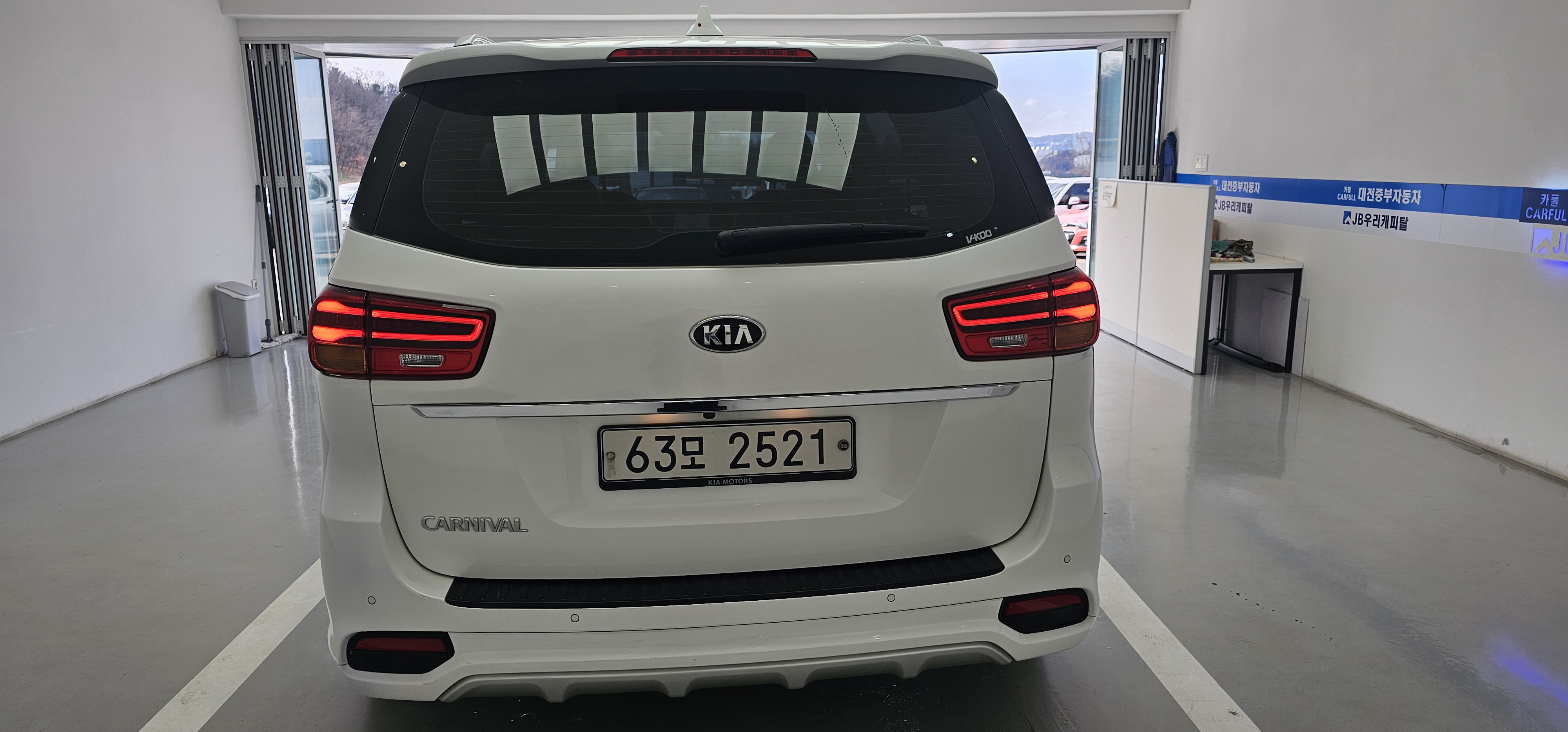 Kia Canival 2019 — inspection photo 2