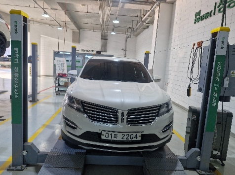 Lincoln MKC 2017 — inspection photo 1