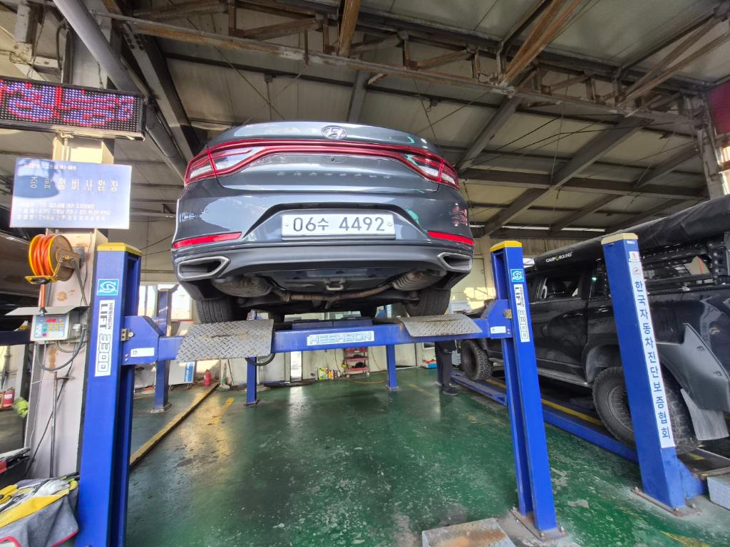 Hyundai Grandeur 2018 — inspection photo 2