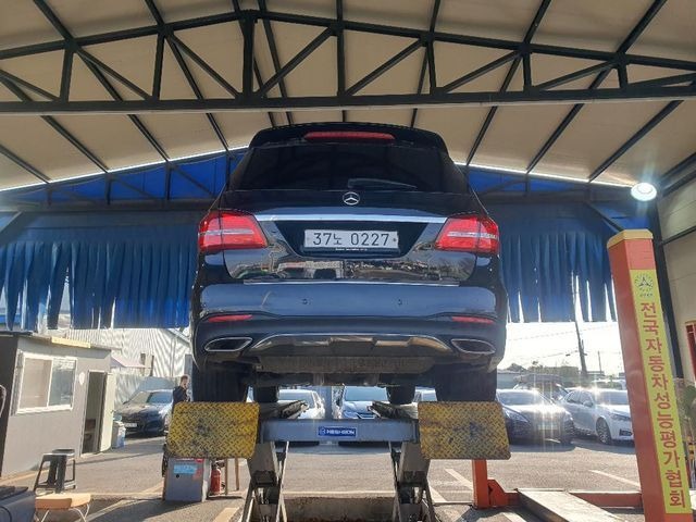 Mercedes-Benz GLS-Class 2017 — inspection photo 2