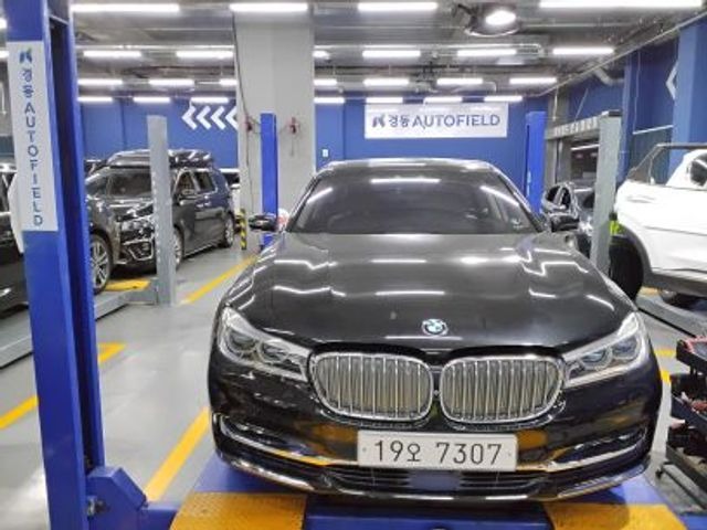 BMW 7-Series 2016 — inspection photo 1