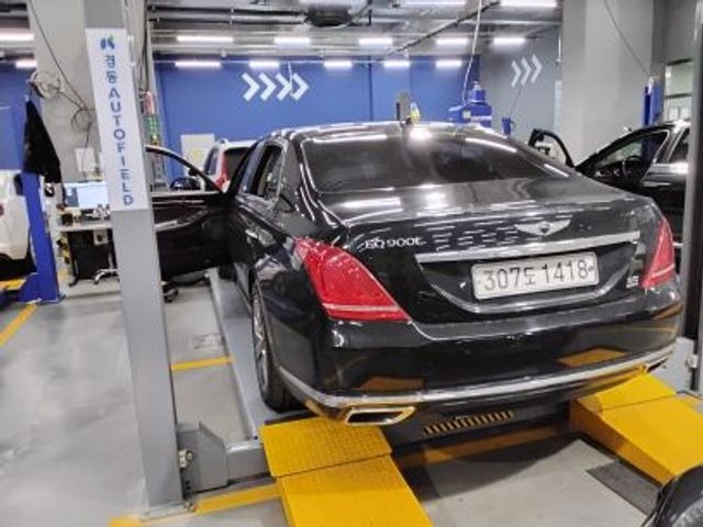Genesis EQ900 2016 — inspection photo 2