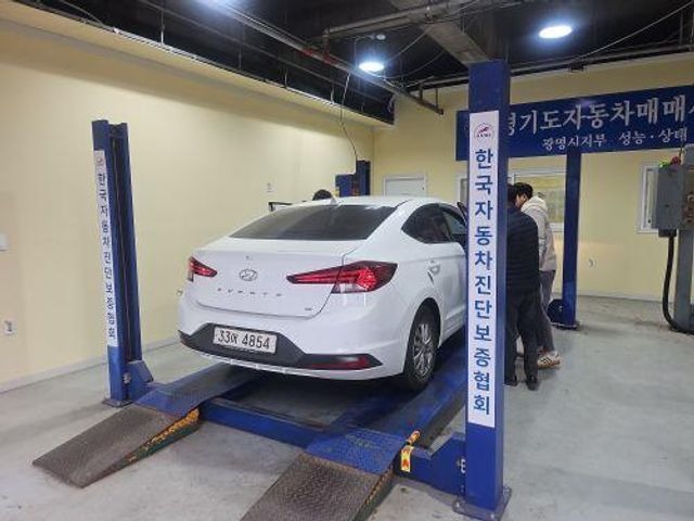 Hyundai AVANTE 2019 — inspection photo 2