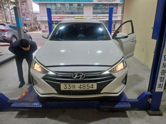 Hyundai AVANTE 2019 — inspection photo 1