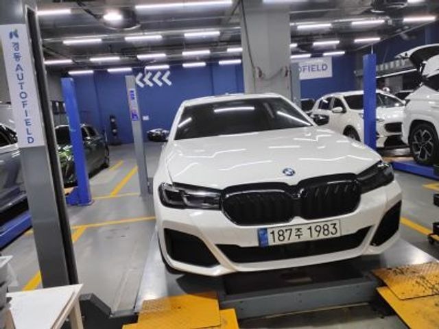 BMW 5-Series 2021 — inspection photo 2