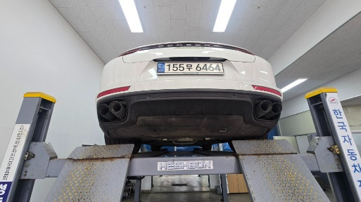 Porsche Panamera 2018 — inspection photo 2