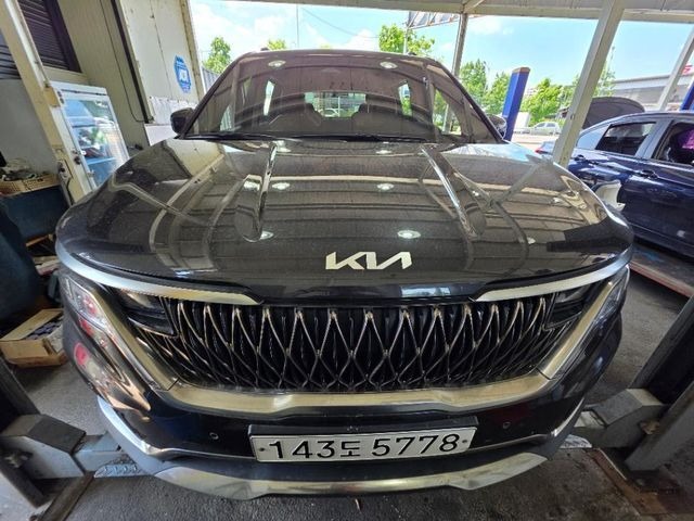 Kia Canival 2023 — inspection photo 1