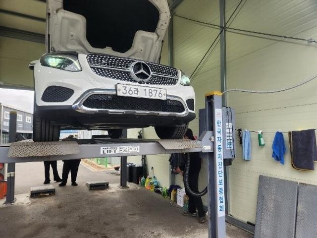 Mercedes-Benz GLC-Class 2019 — inspection photo 1