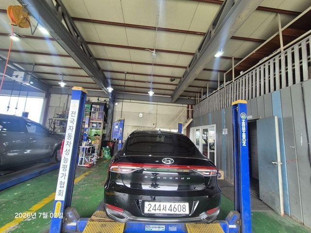 Hyundai Grandeur 2022 — inspection photo 2