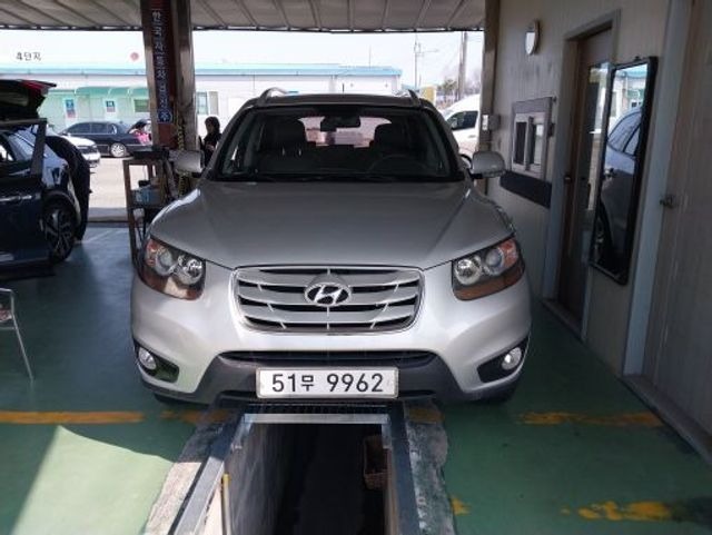 Hyundai Santafe 2011 — inspection photo 1